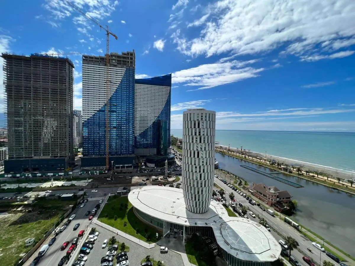 Image 6 of Oval Palace Apartments Batumi