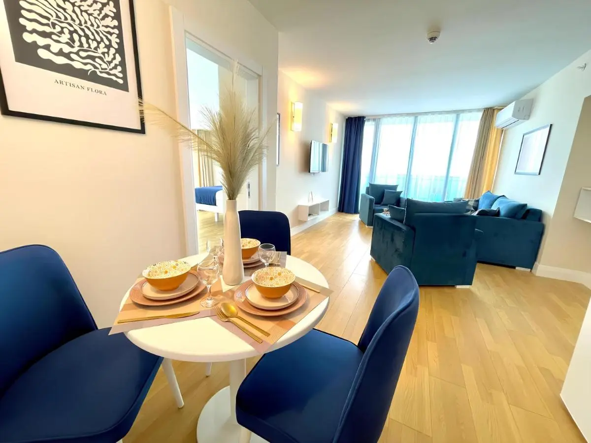 Image 3 of PANORAMA LUXURY ORBI CITY Aparthotel