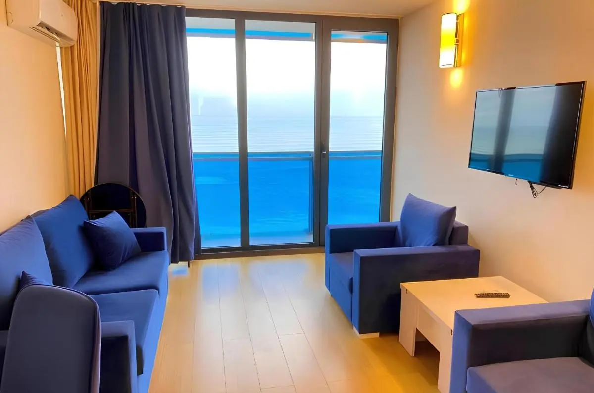 Image 6 of Panorama Sea View Suites Batumi