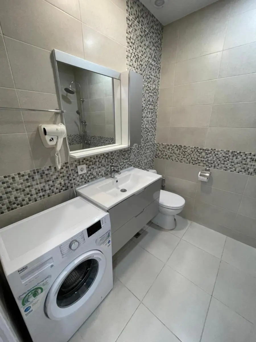 Image 1 of Pirosmani 18D, 21 floor