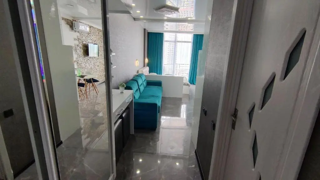 Image of Pirosmani 18D, 21 floor