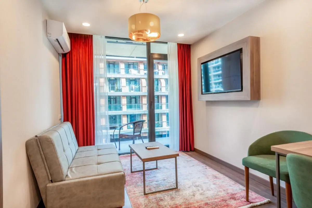 Image 4 of Rainbow Residence
