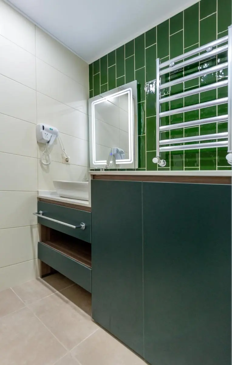 Image 3 of Rainbow Residence