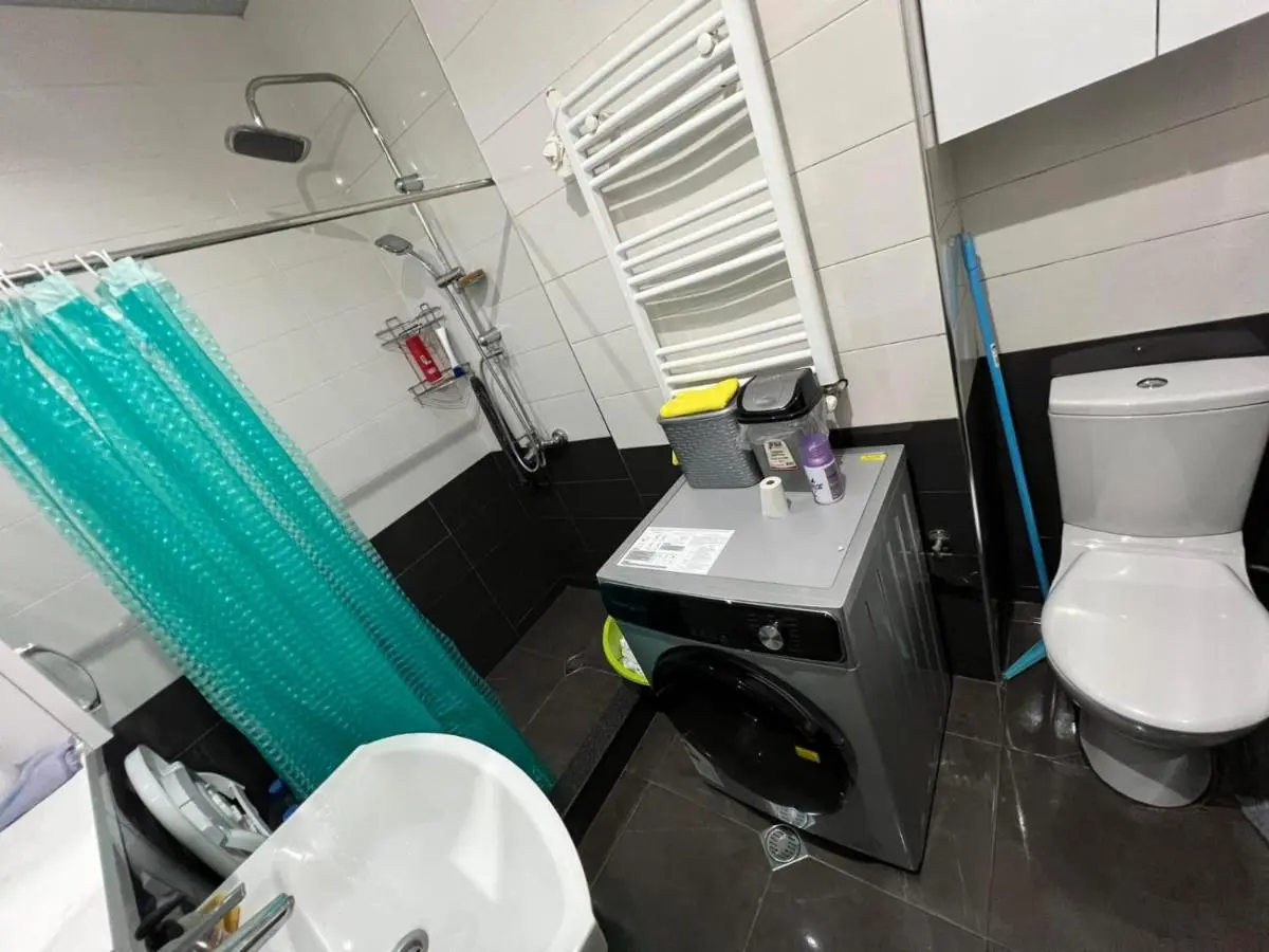 Image 2 of Sea Side Apartment