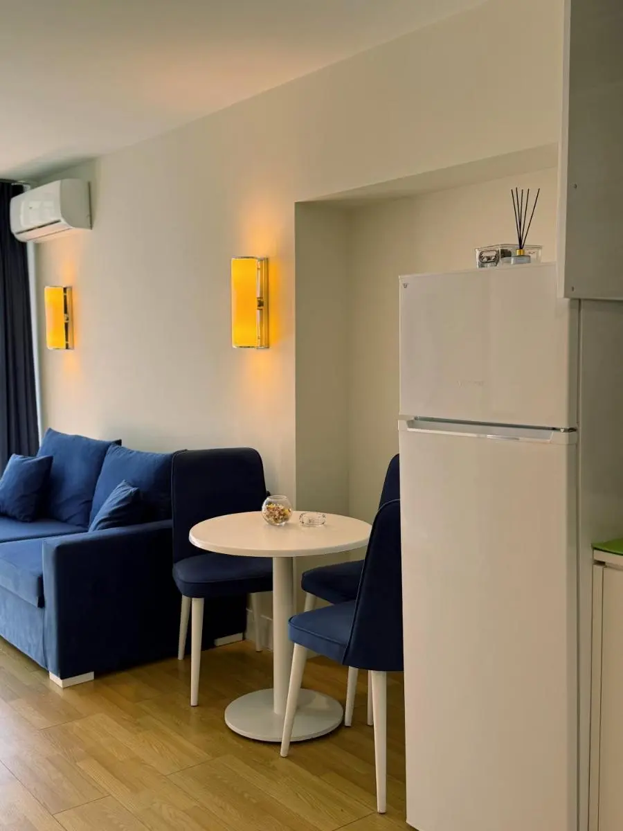Image 5 of Sea View Apartment