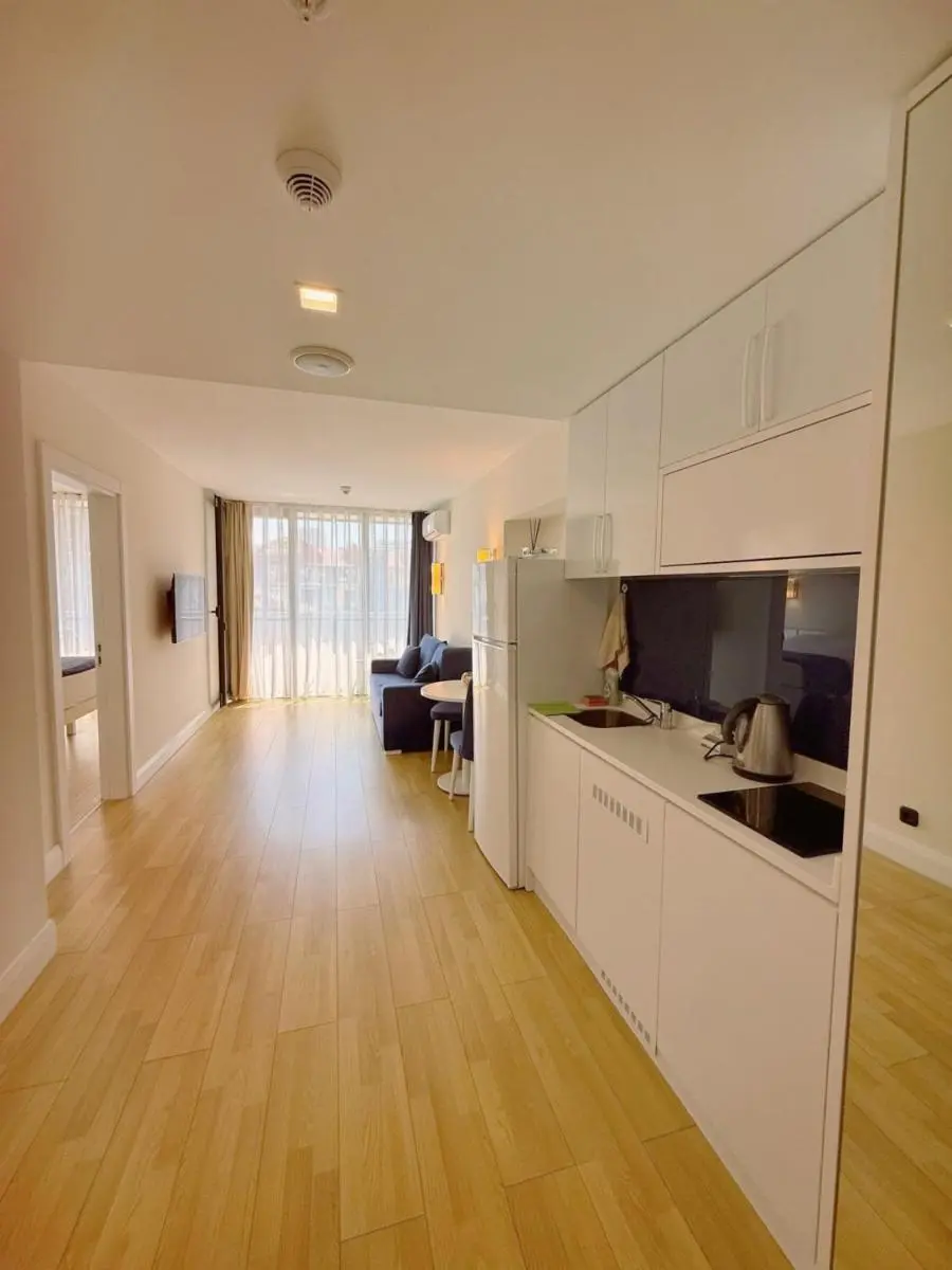 Image 3 of Sea View Apartment