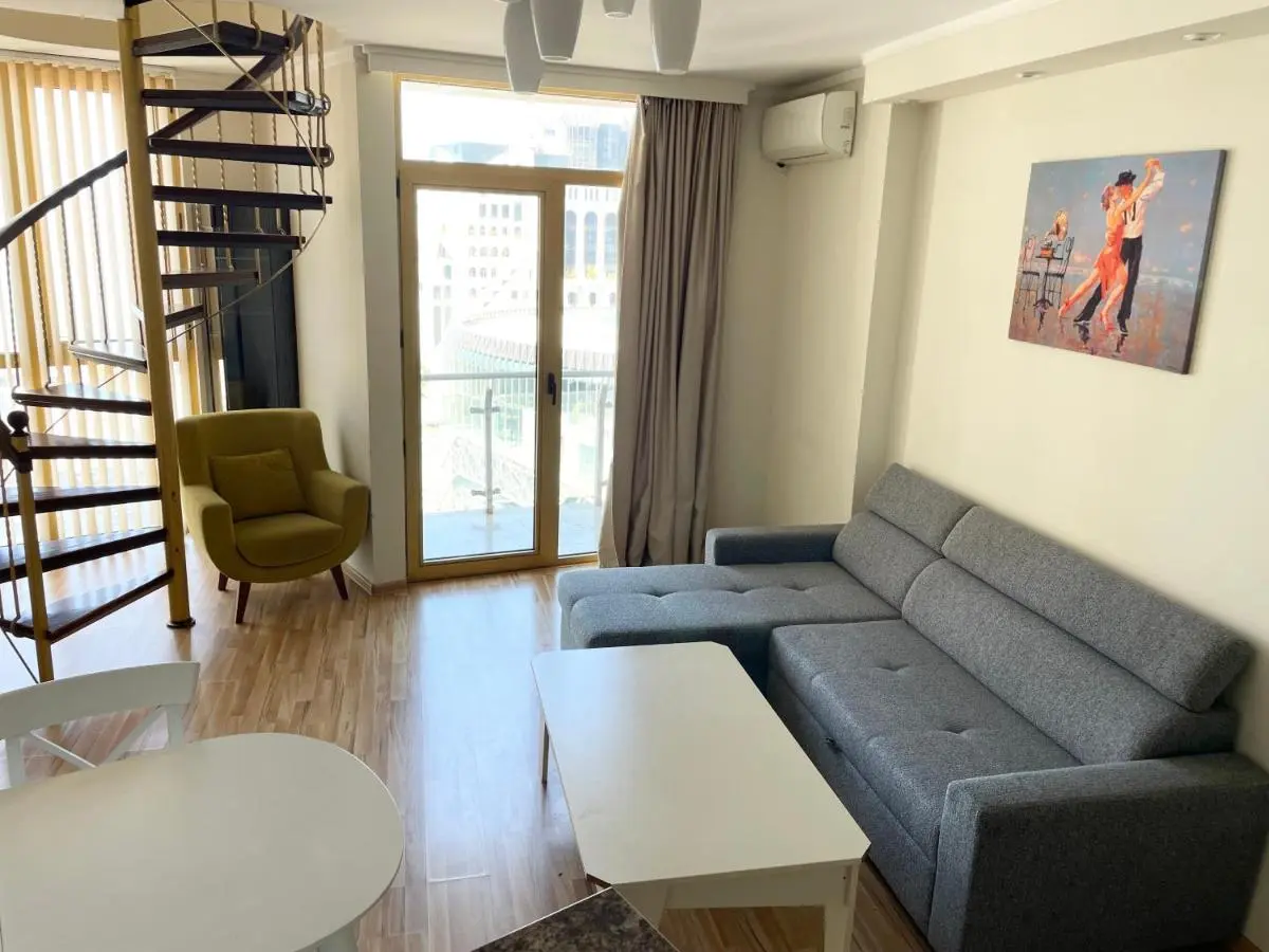 Image 2 of Sea view apartment