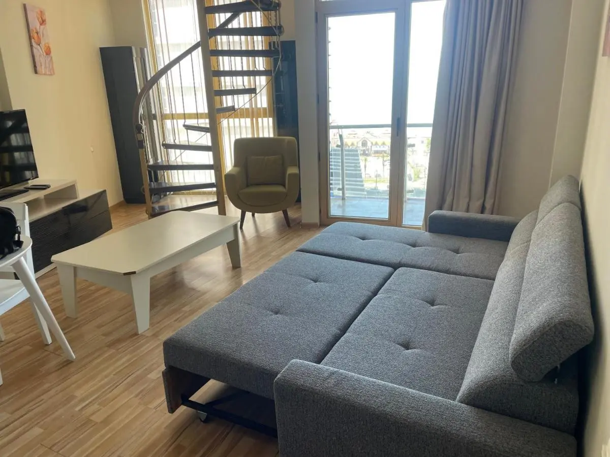 Image 3 of Sea view apartment