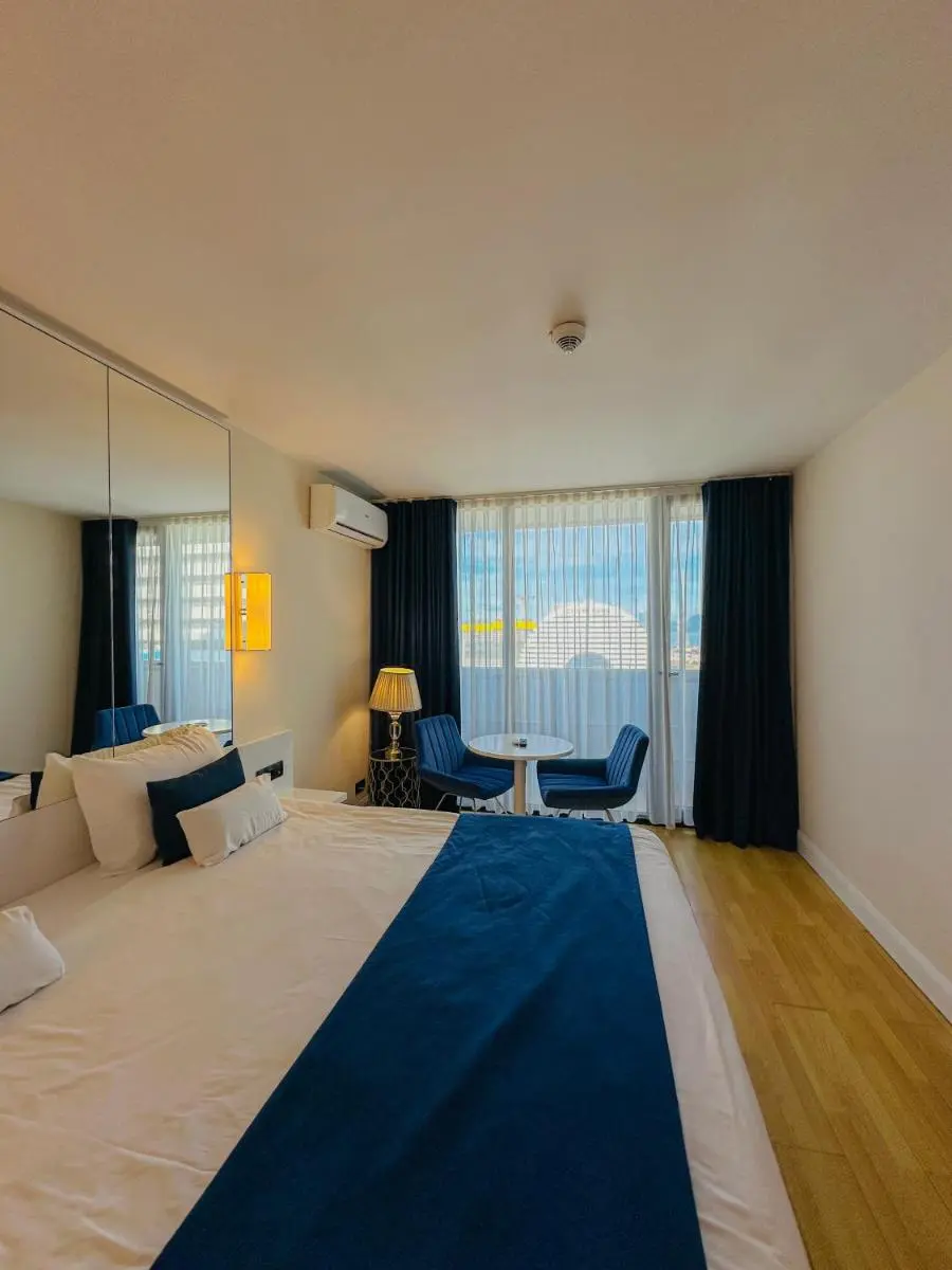 Image 3 of Seaside vip Hotel