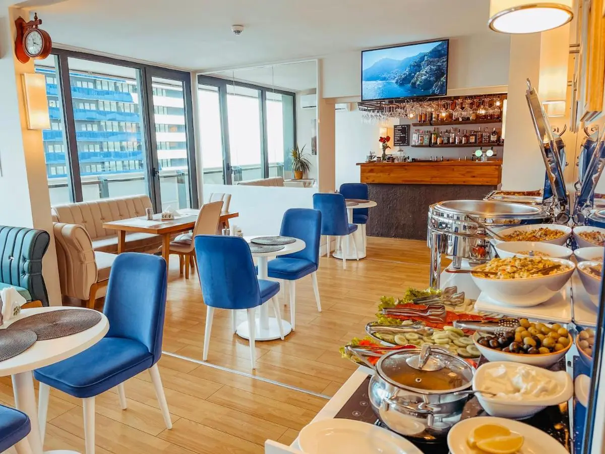 Image 2 of Seaside vip Hotel