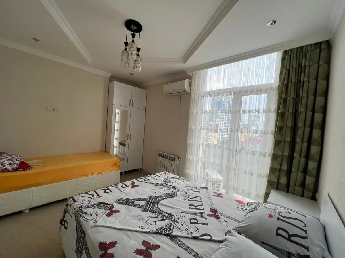 Image 1 of Seaview Apartment