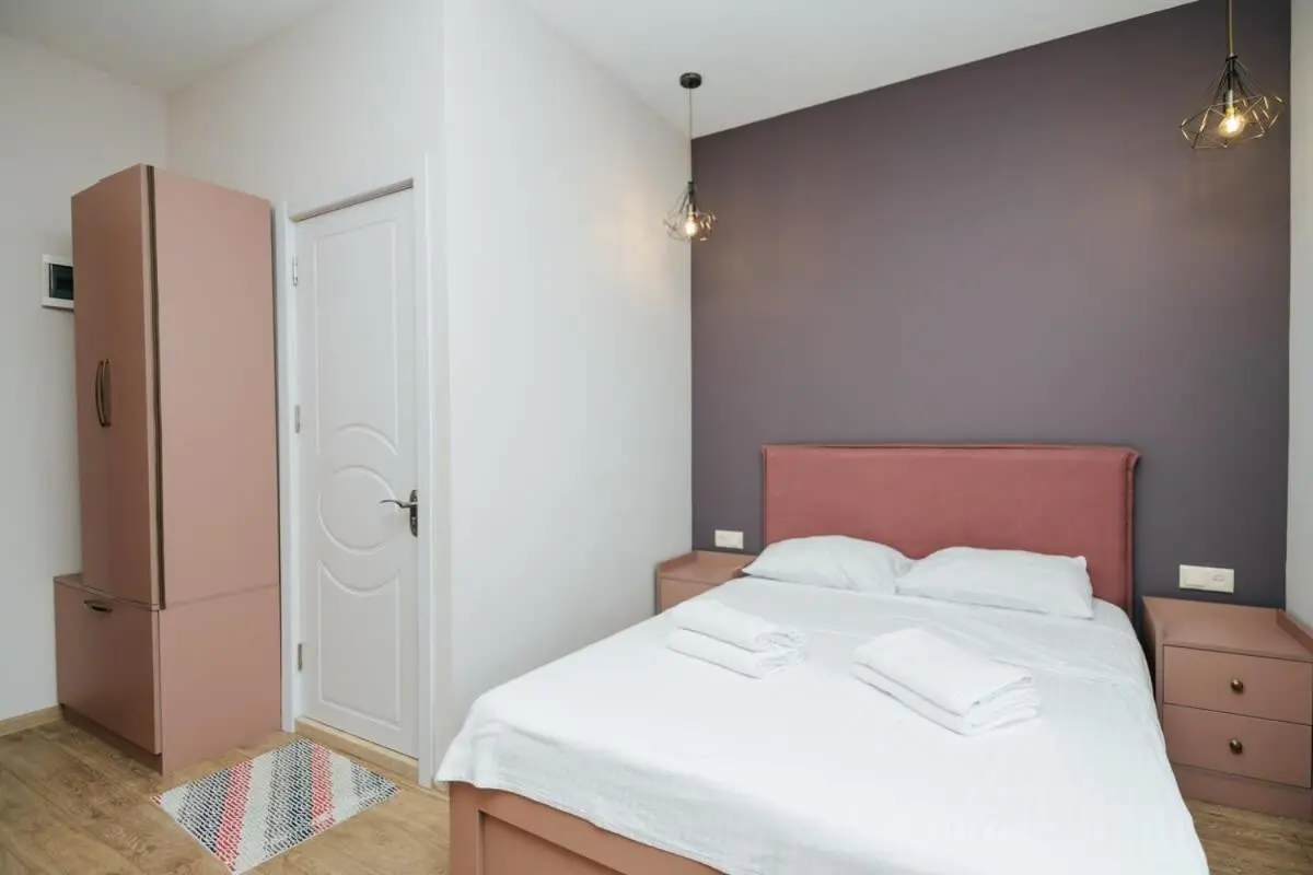 Image 2 of Stylish Apt in Batumi
