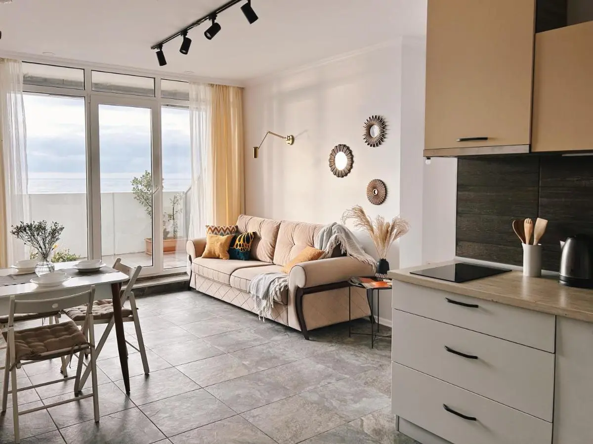 Image 2 of Sunset Apartment