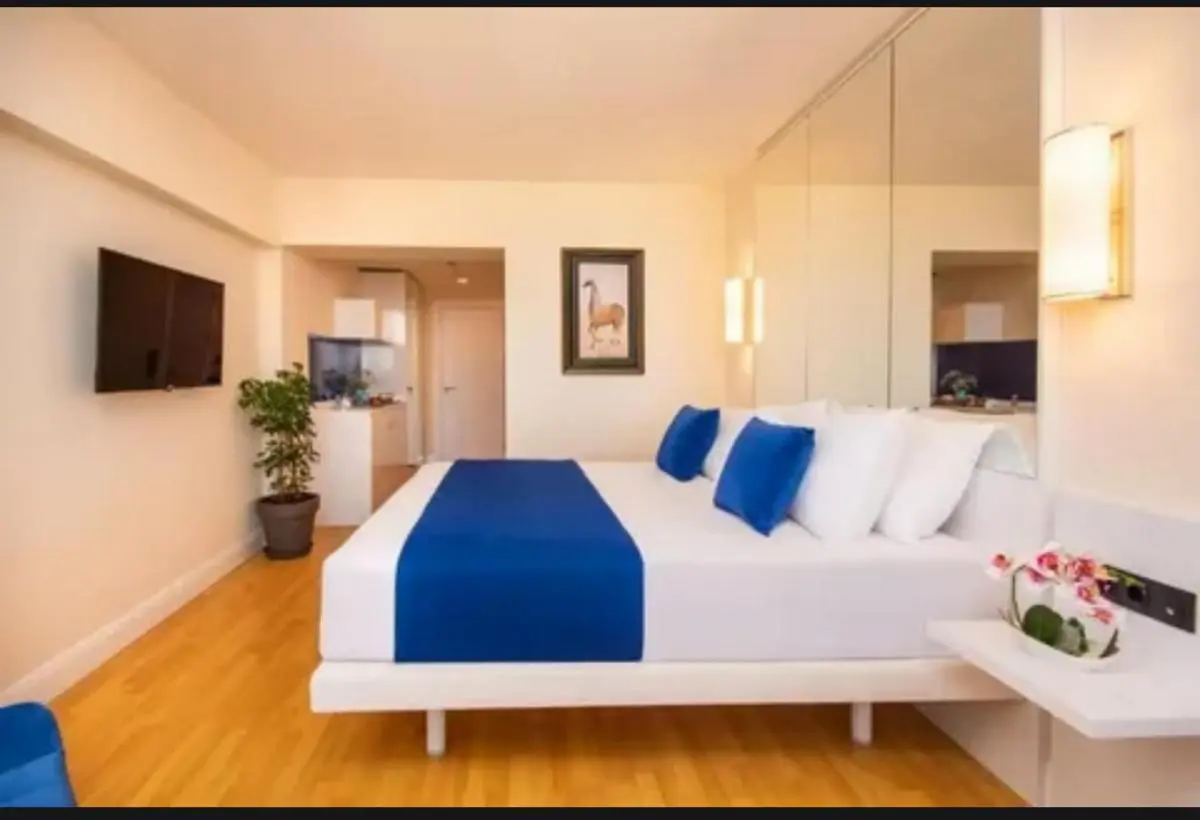 Image 2 of VIP ORBI CITY luxe