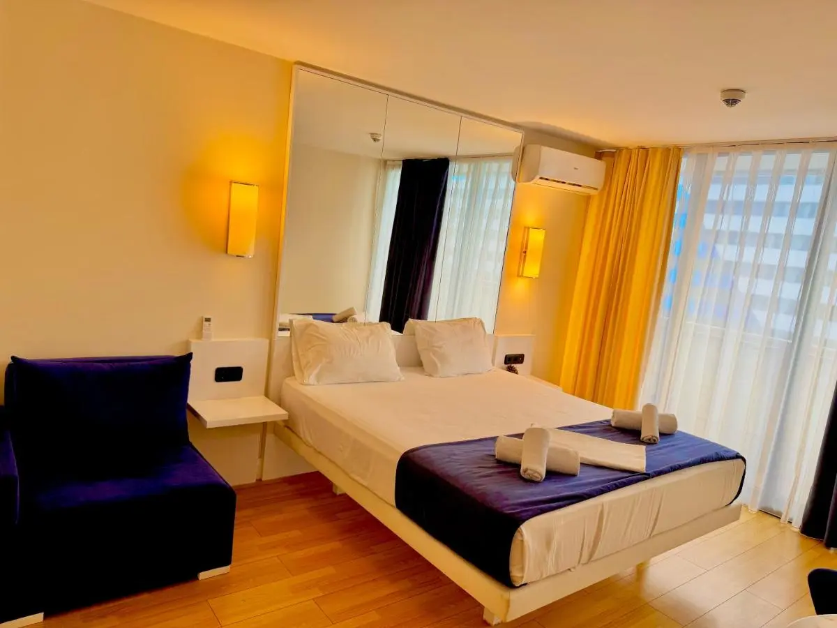Image 6 of Vip aparthotel Orbi city sea View