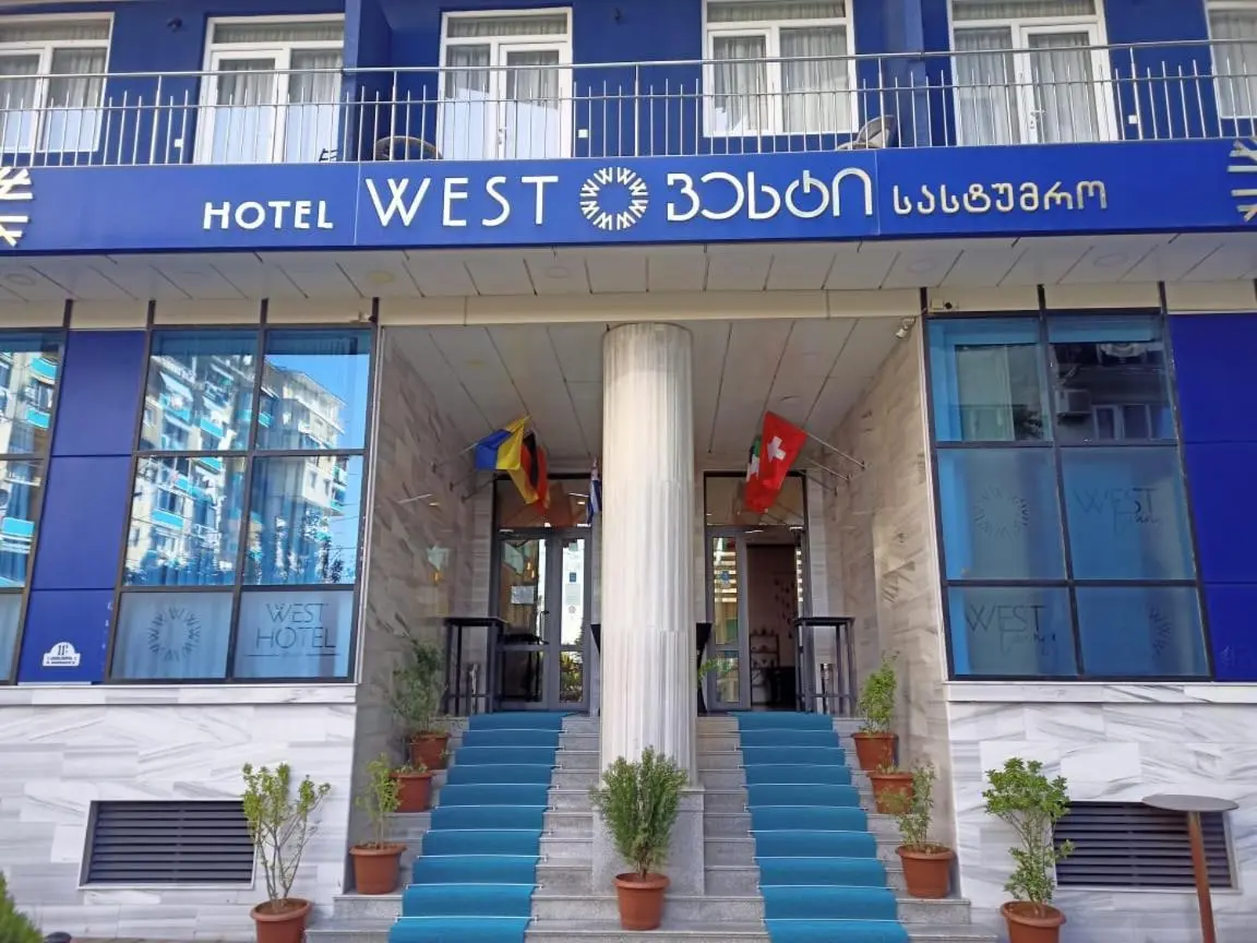 Image 6 of West Hotel Ataman