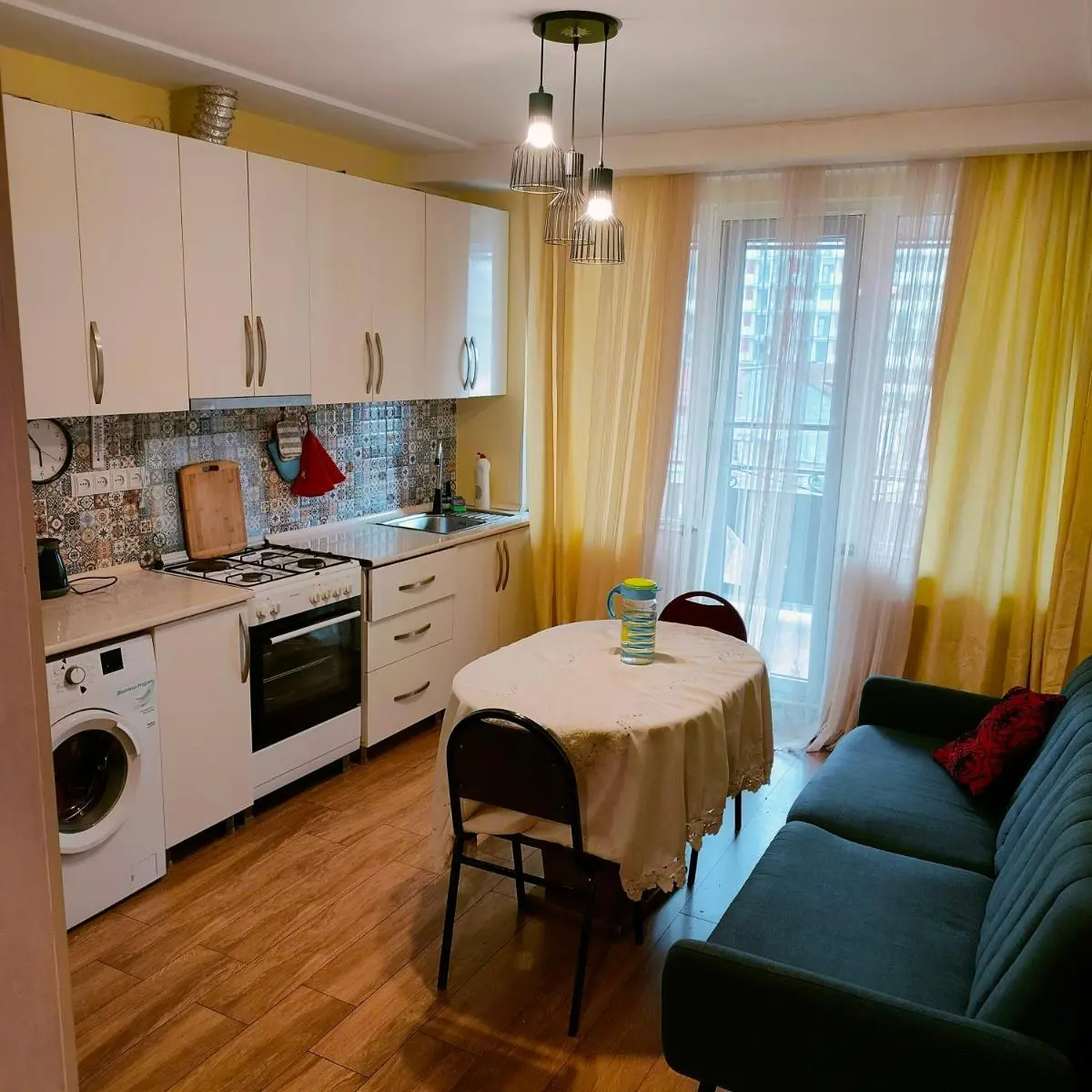 Image 3 of Zhome