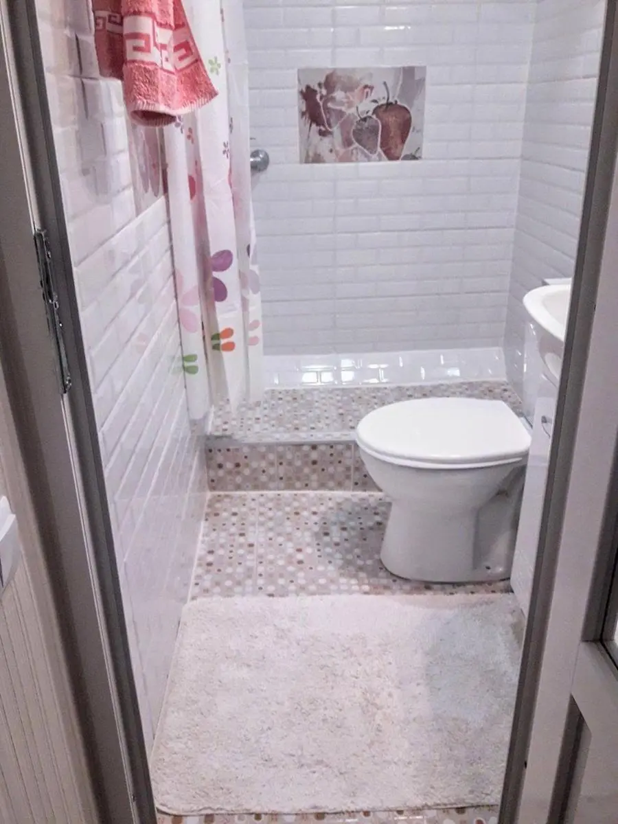 Image 3 of apartamenti drevni batumi
