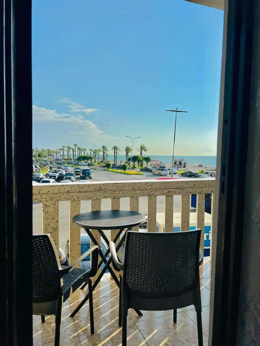 Image 3 of apartment with sea view