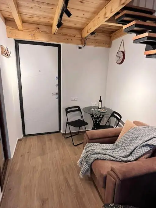 Image 3 of khatuna’s apartment