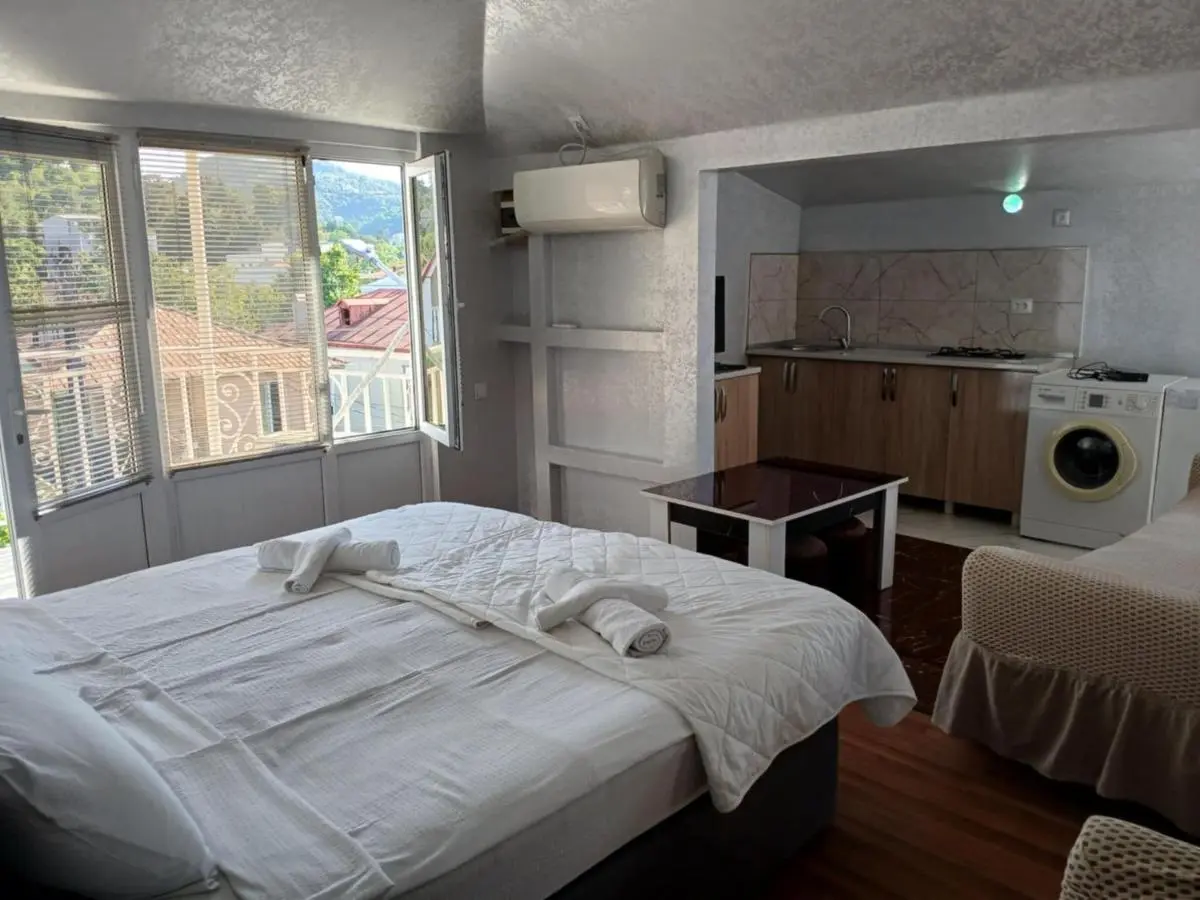 Image 6 of mano guest house