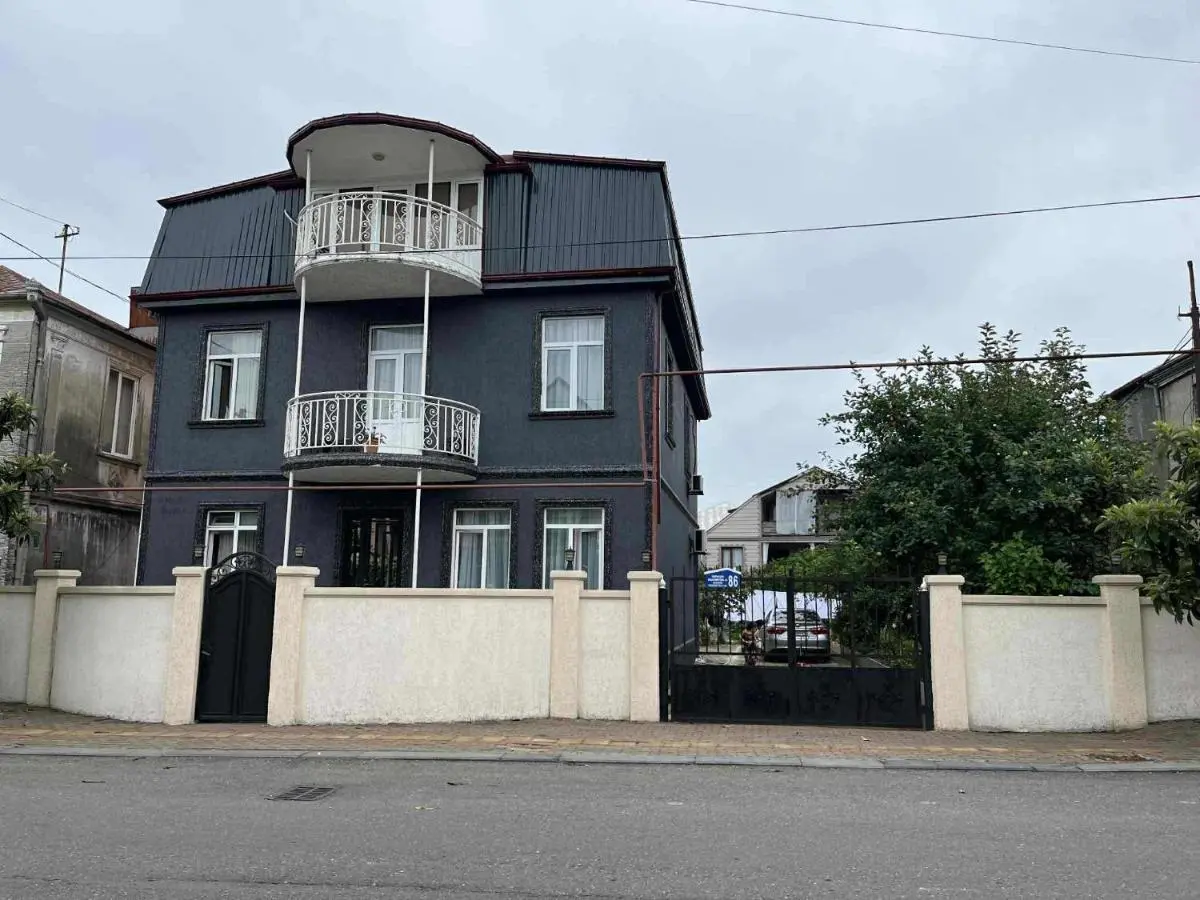 Image 5 of mano guest house