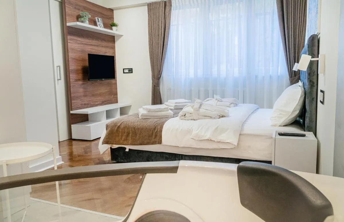 9 Nine – Luxury Apartments & Suites — 5