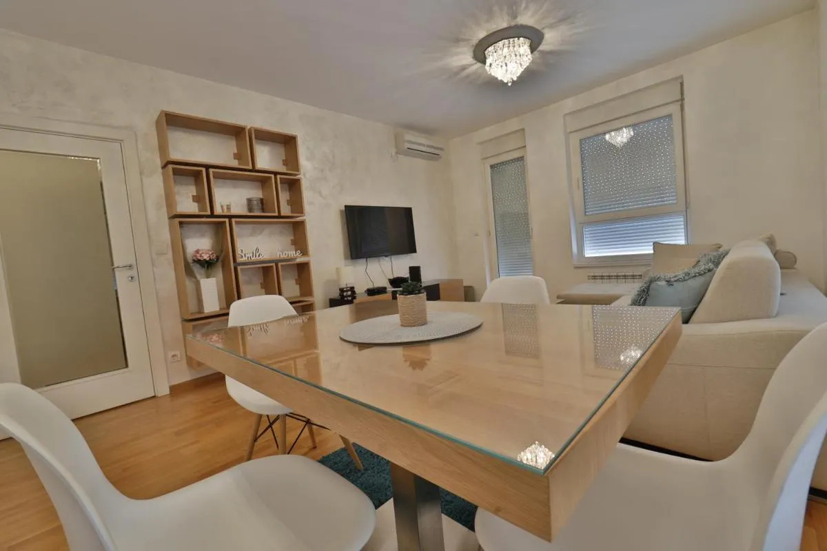 A blok – One bedroom apartment — 5