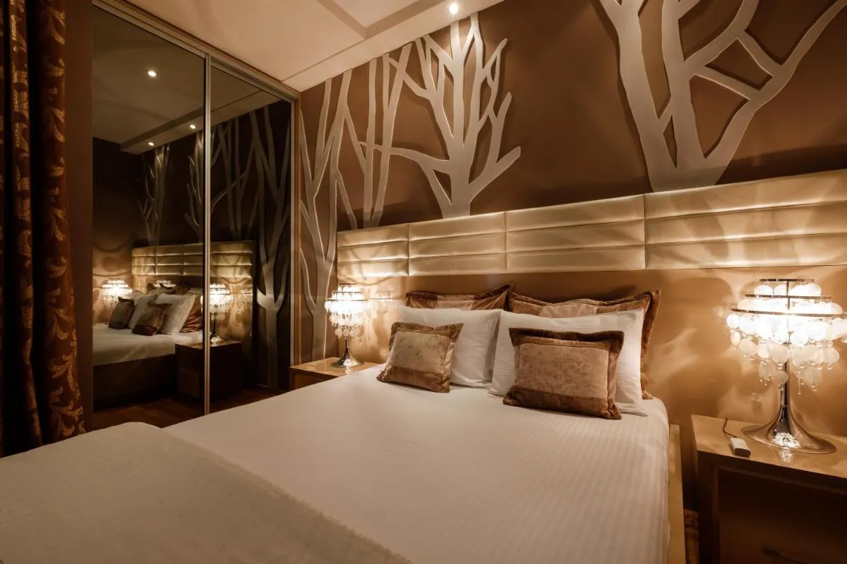Apart K Apartments & Rooms — 2