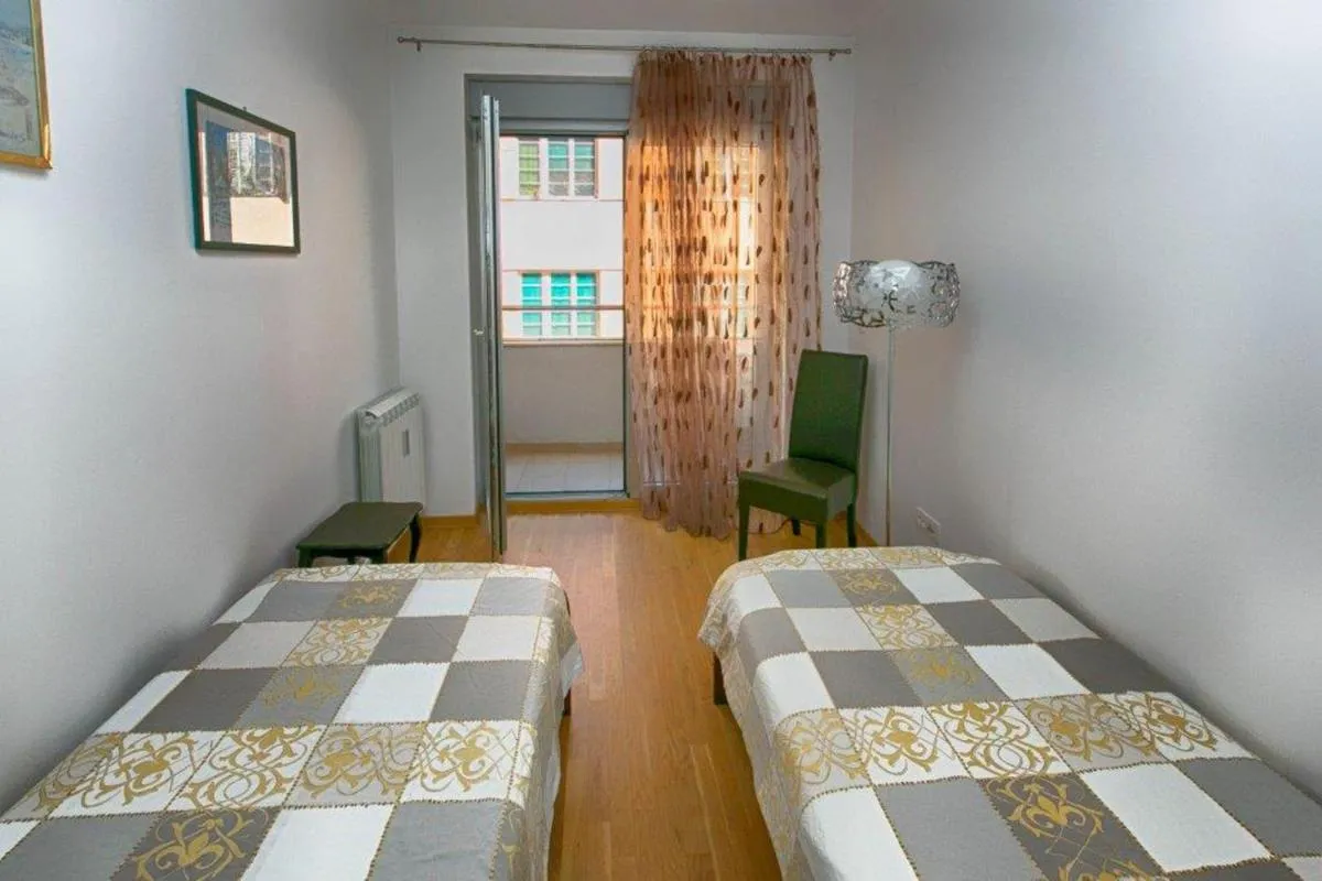 Apartment 32 — 2