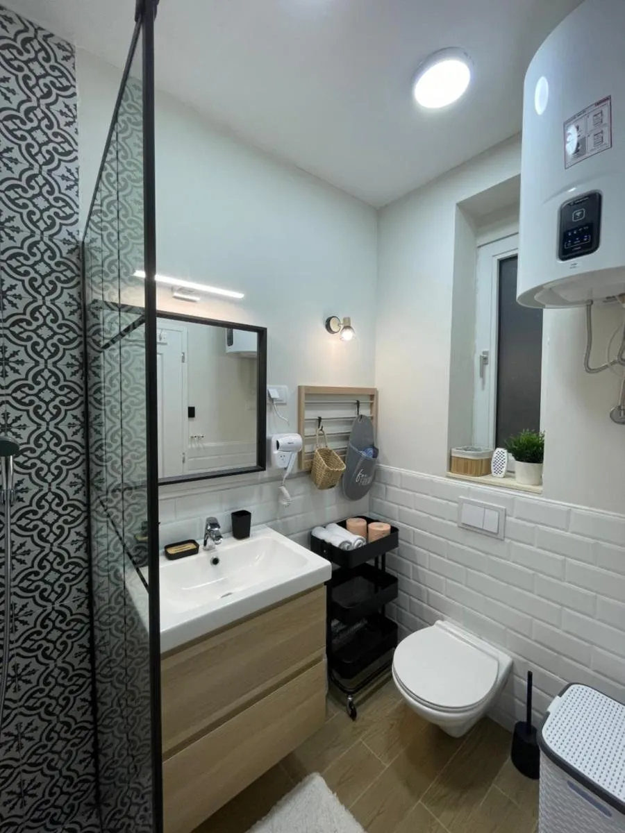 Apartment 42 – City Center — 3