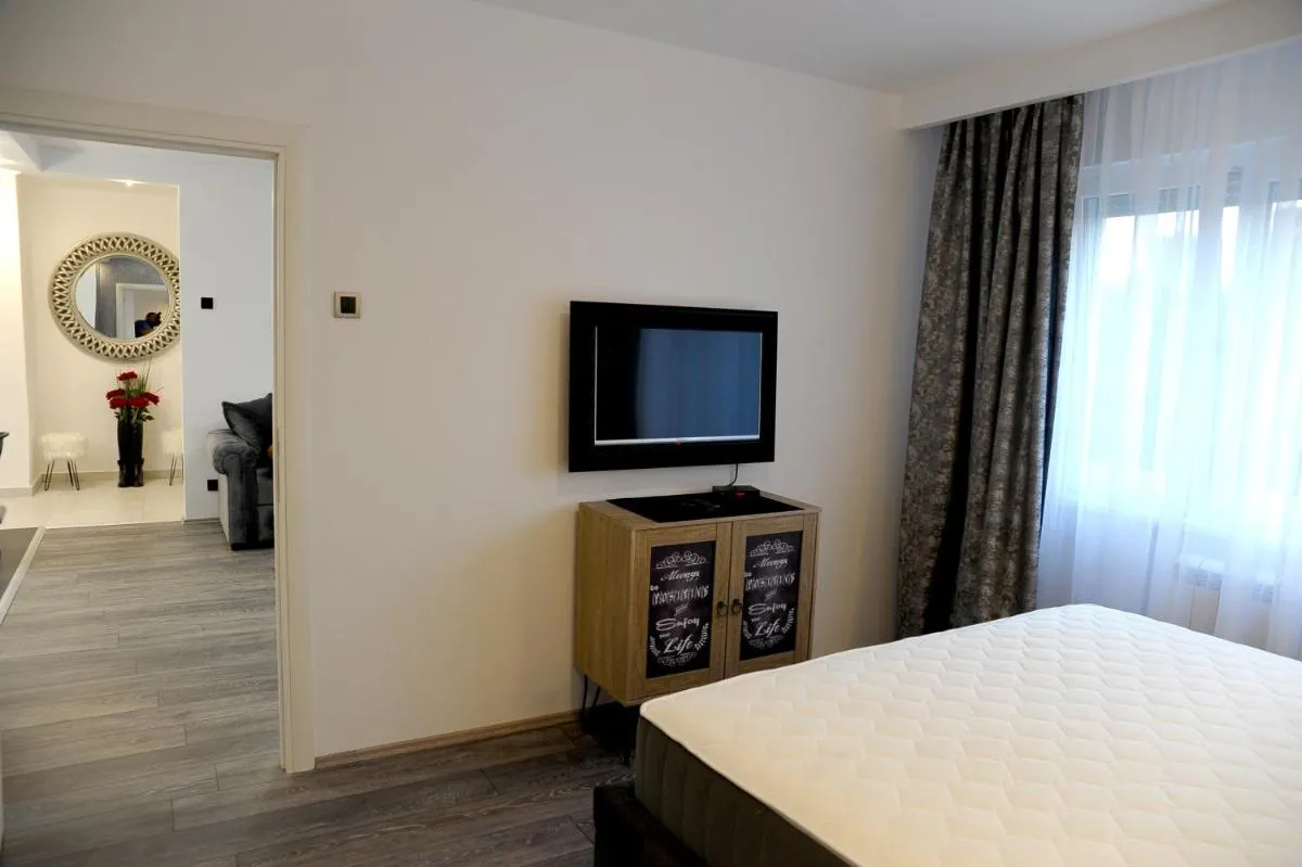 Apartment A — 5