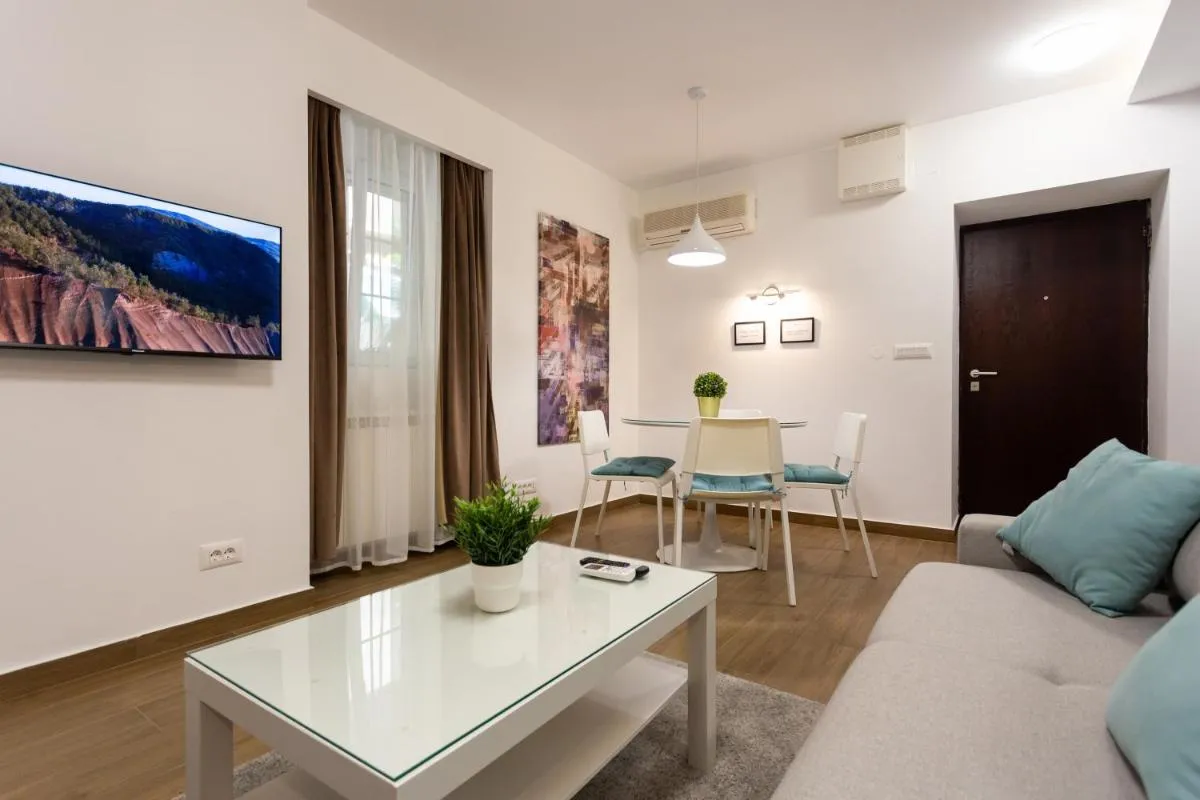 Apartment Grand Suite — 4
