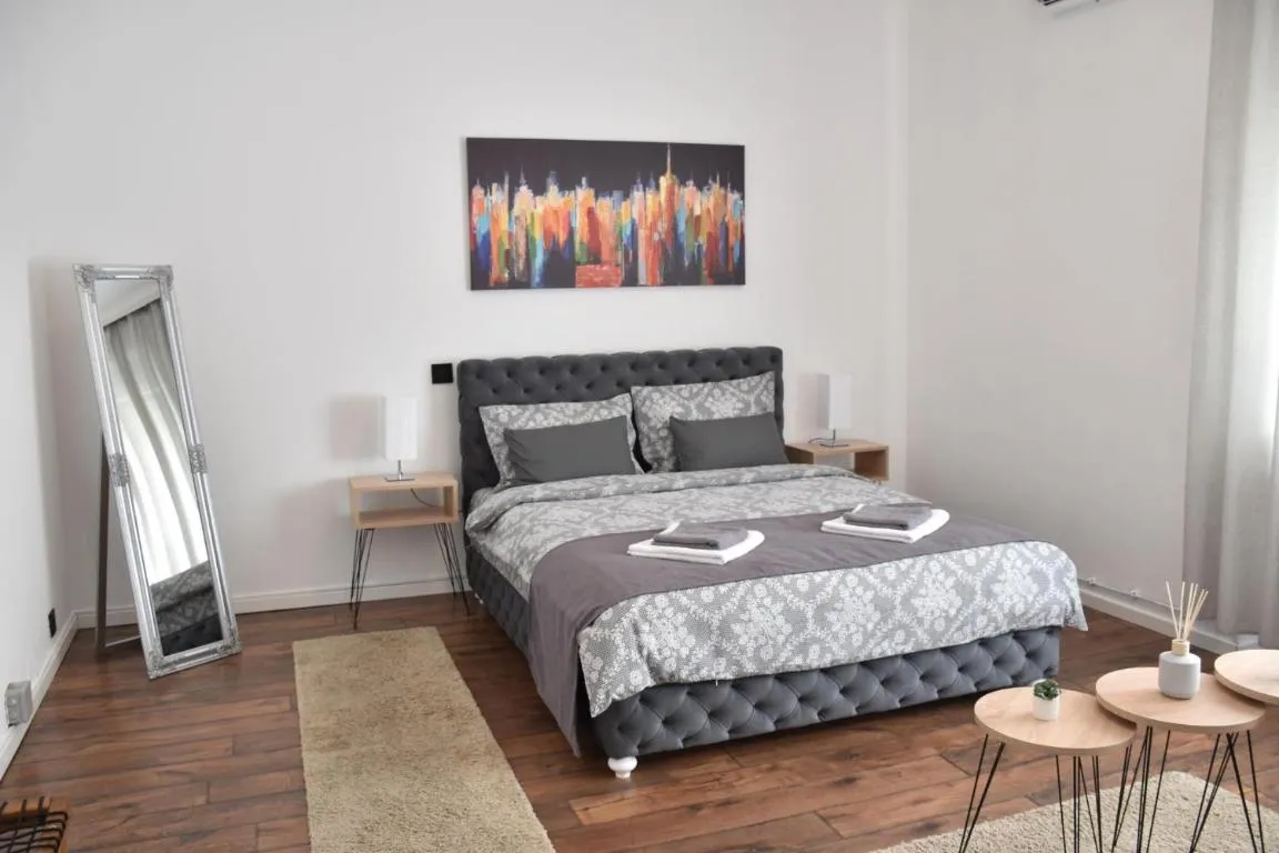 Apartment in Belgrade with small parking space