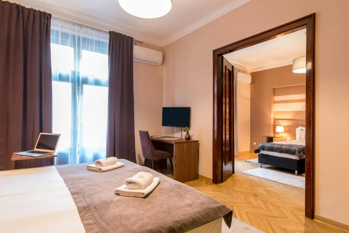 Apartments Top Central 3 — 2