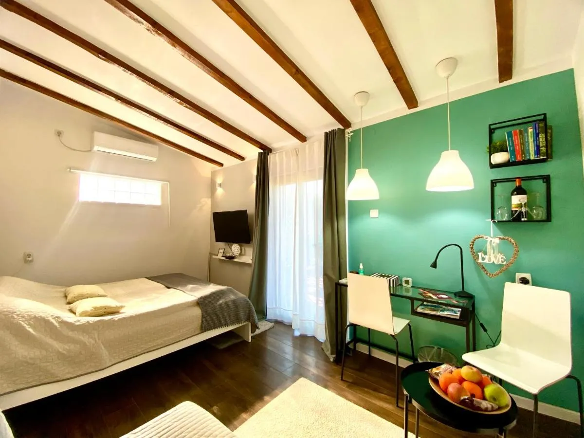 Avala Sunset Apartments — 5