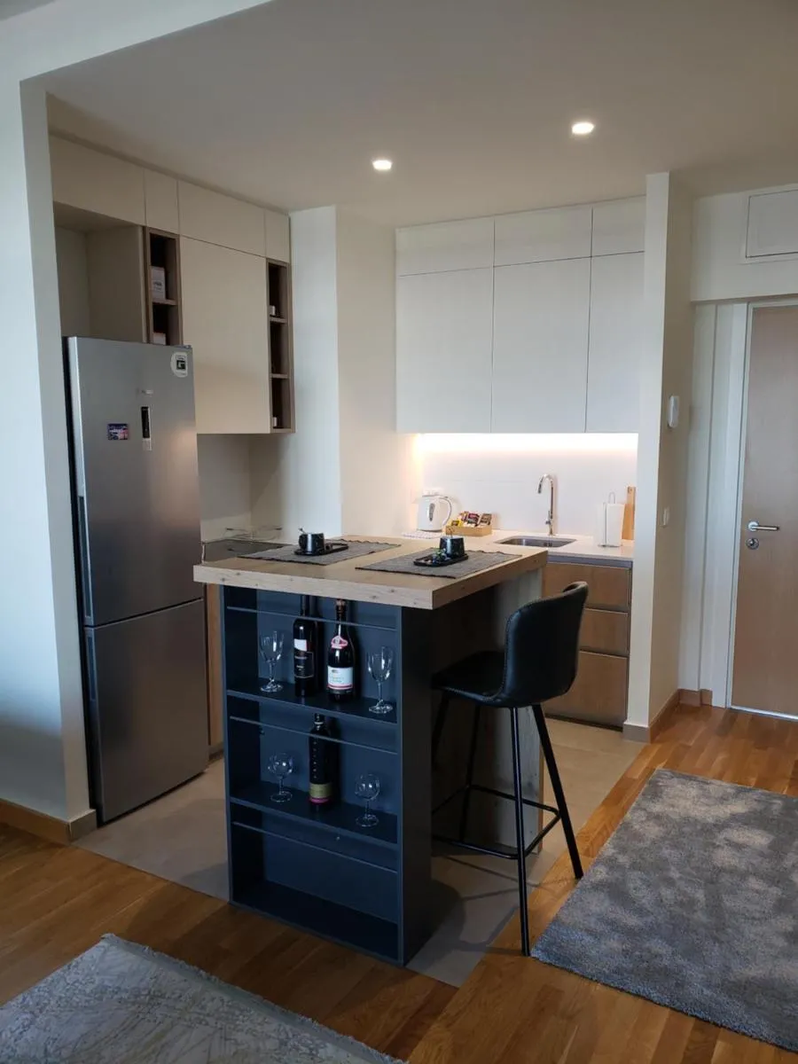 B-G Waterfront Apartment — 4