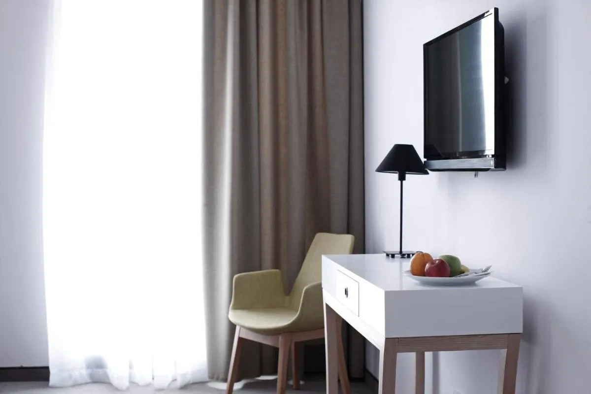 BLEECKER Hotels — 5