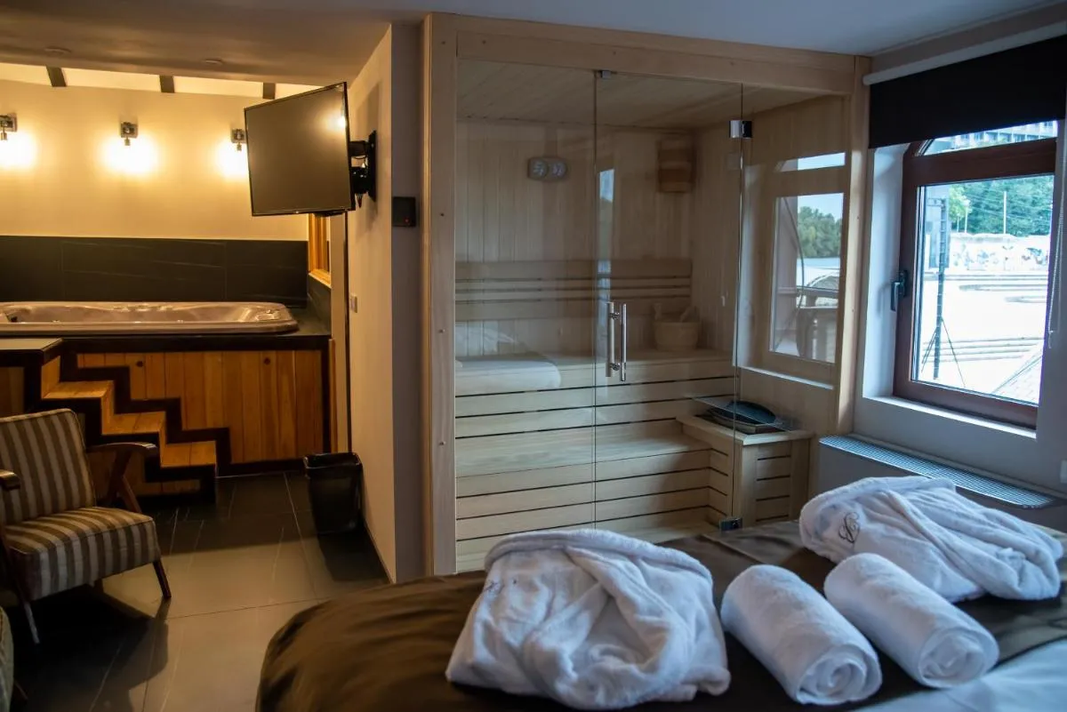Bahus Inn — 2