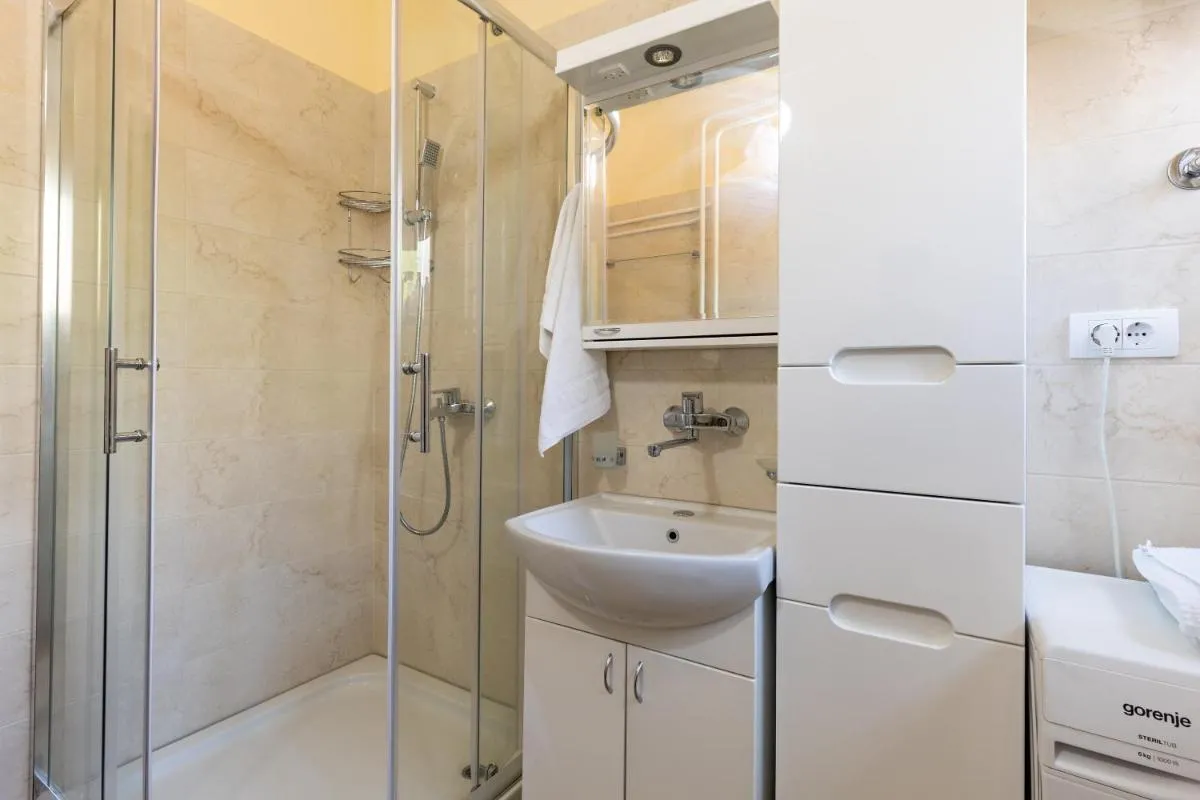 Belgrade Center Apartment Admiral — 3