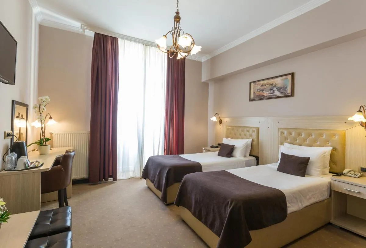 Belgrade City Hotel — 2