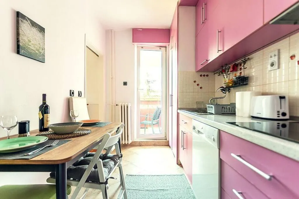 Belgrade Hill Apartment — 4