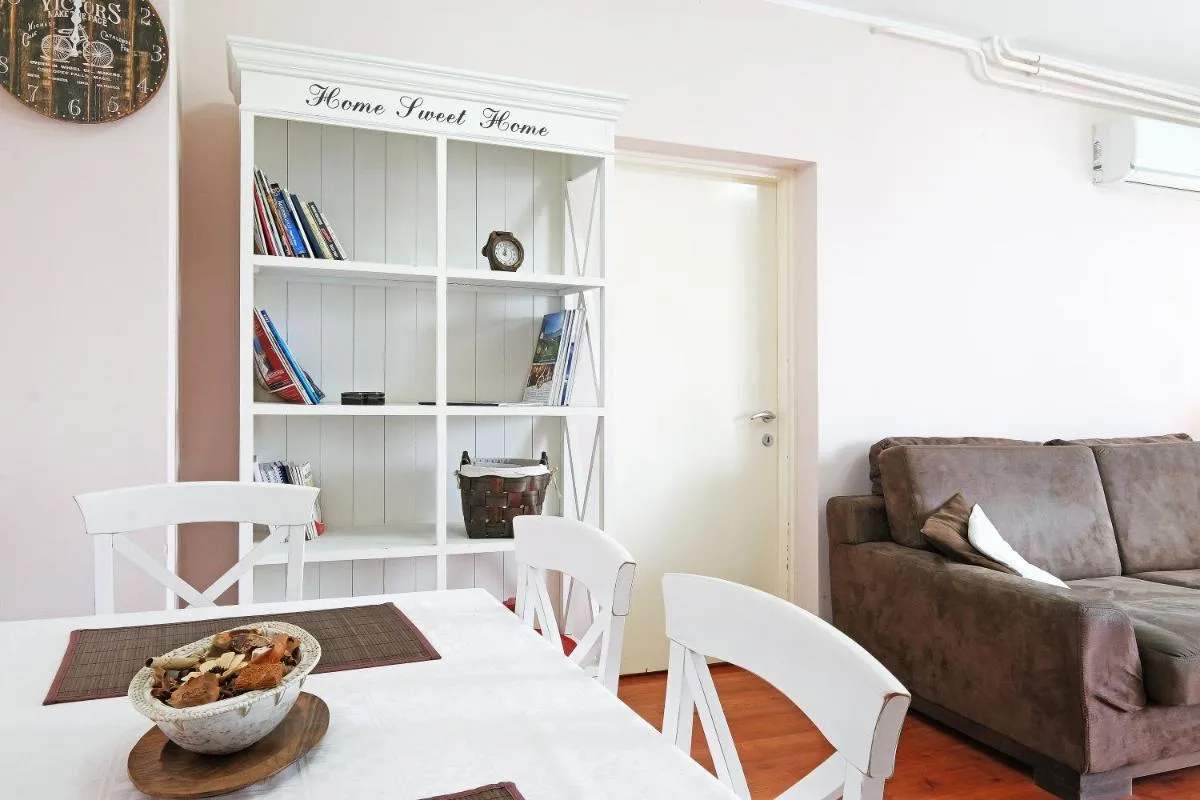 Belgrade Sweet Home Apartment — 4