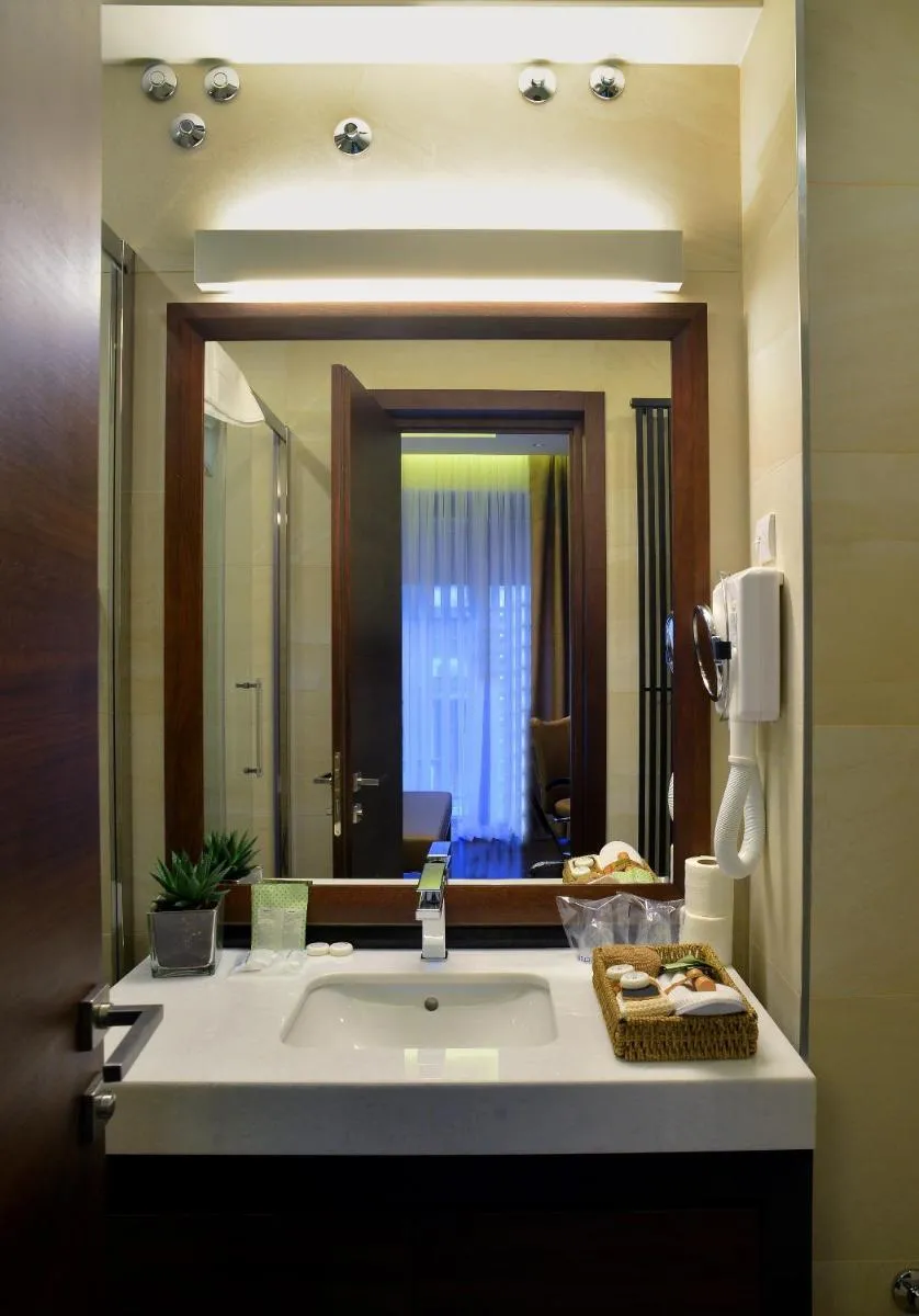 Belgreat Premium Suites — 4