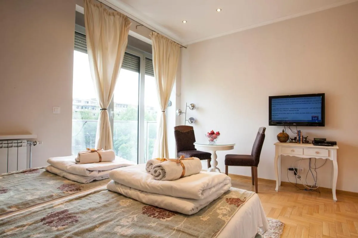 Belle Apartments – Luxury Apartments — 3