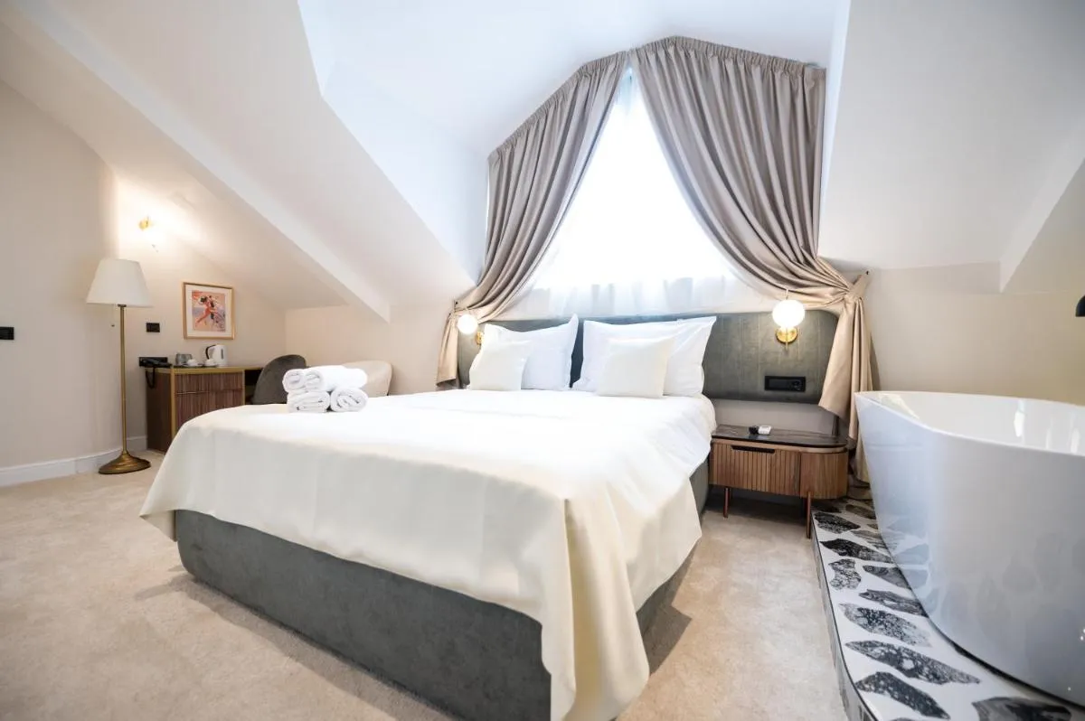 Boem Exclusive Rooms Skadarlija — 2