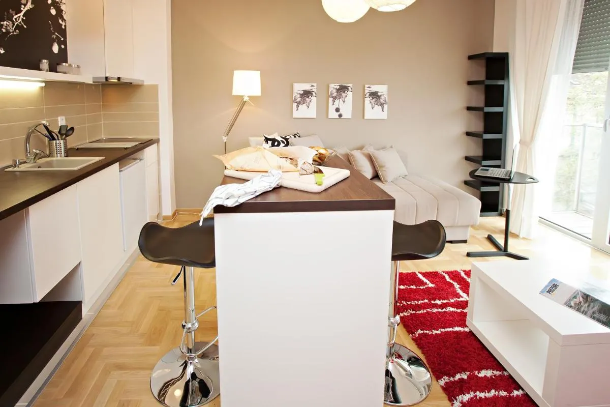 Boutique Apartments 360º — 3