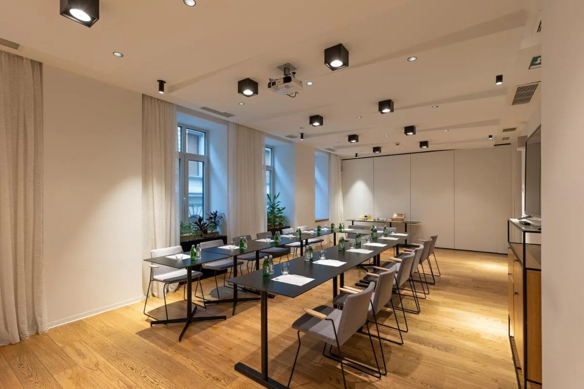 Boutique Hotel Museum — 5
