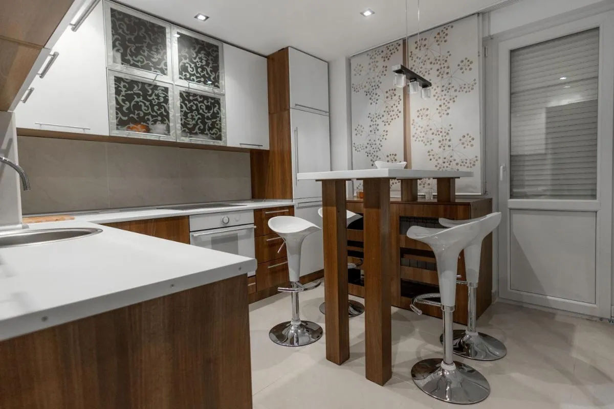 Central Park Apartments — 3