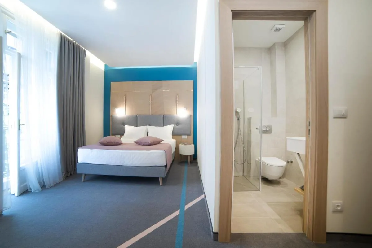 City Nest Modern & Cozy Suites — 3